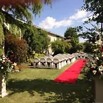Sena Szálloda