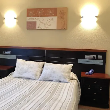 Hotel Sena 2*